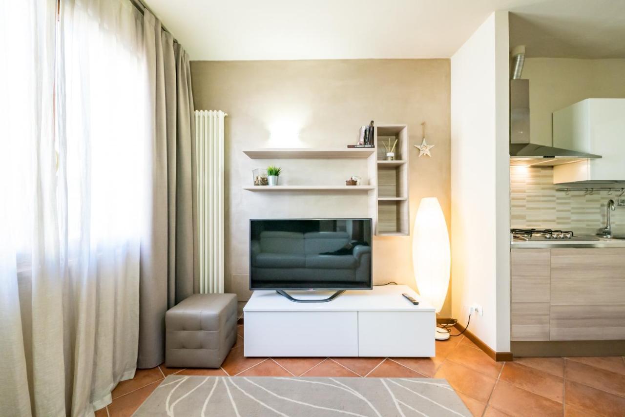 Sirmione Suite Private Terrace Bagian luar foto