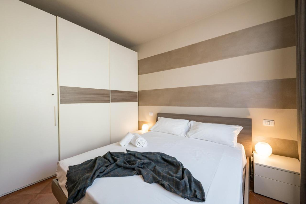 Sirmione Suite Private Terrace Bagian luar foto