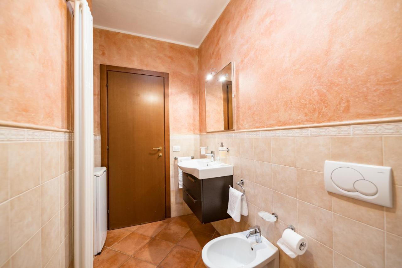 Sirmione Suite Private Terrace Bagian luar foto